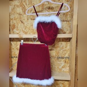 Wallflower NWT Red Velvet 2pc Santa Set Tank & Skirt Size XS Christmas‎ Outfit